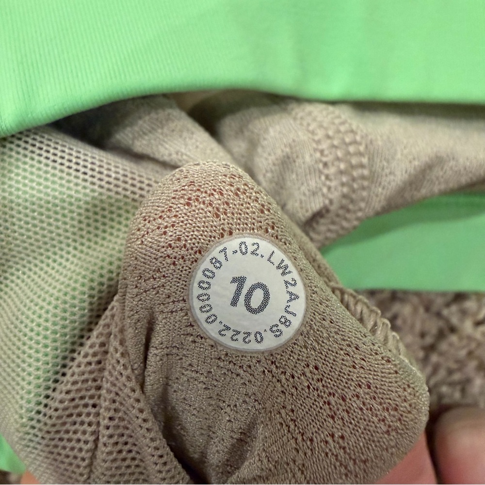 Lululemon Free To Be Serene Sports Bra Pistachio Size 10 - Picture 3 of 3